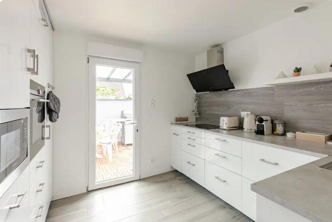 Maisonnette Avec Terrasse Strasbourg Kültér fotó